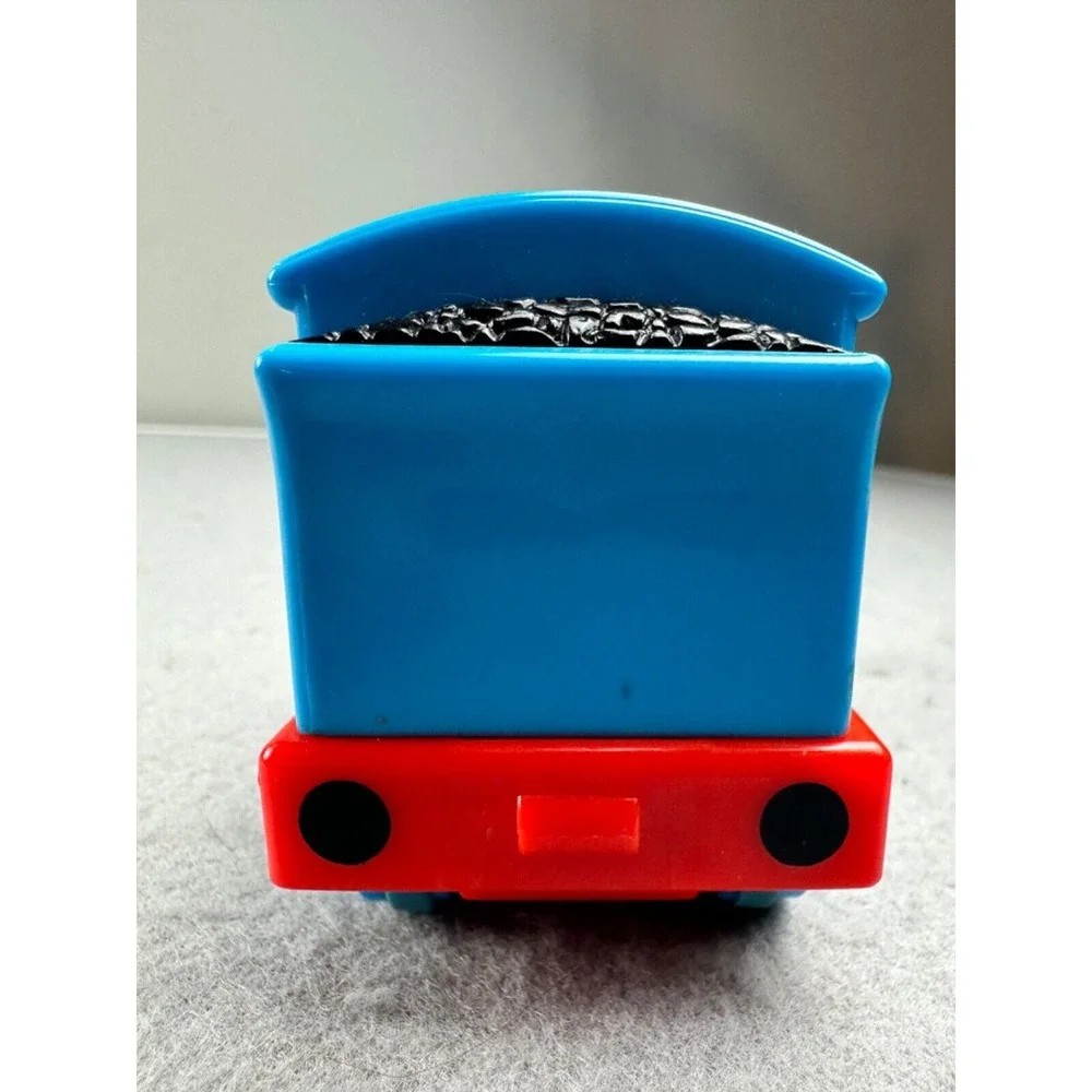 Thomas & Friends Pullback 2009 Thomas the Tank Engine Train Mattel Does Not Work